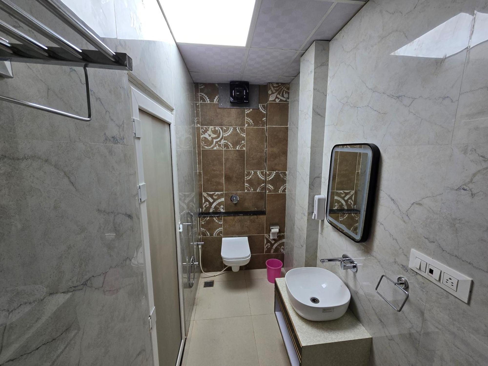 Hotel Fortune Ayodhya Exterior photo